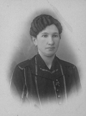 Brisk (Gordin) Hilda (1886- 1954)
according to Yad Vashem
