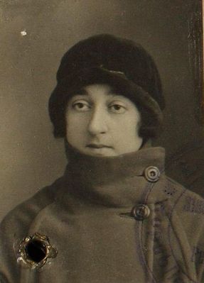 Rebeka Katsov (1902-?)
