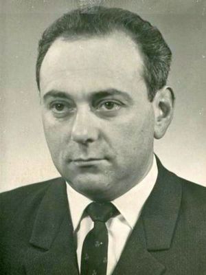 Akivo Lenzner (1927-2012) - microbiologist
Picture from 1967.
Keywords: [L]