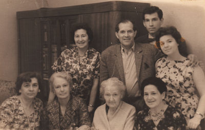 Meiertals and others in Võsu. 1958.
Left to right. Standing: Raja Meiertal (Citron), Herman Meiertal, Elion Meiertal, Marina Melamed (Meiertal).
Sitting: Miriam Dobrusch (Meiertal), Gerda Markovitsch (Habicht), ?, Basja Meiertal (Schneberg)
