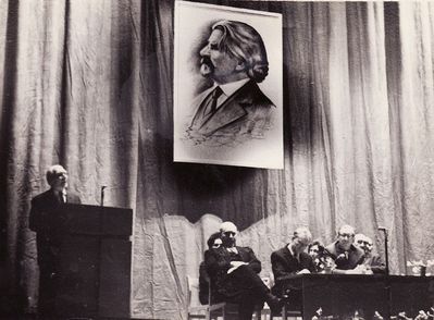 Evening commemorating the 50th anniversary of the death of Sholem Aleichem. 23.12.1966  Tallinn
At lectern - Ants Lauter
