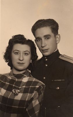 Abram (Apa) Fainmann (1916-1993) and Scheina Fainmann (Teitelbaum) (1923-2000)
