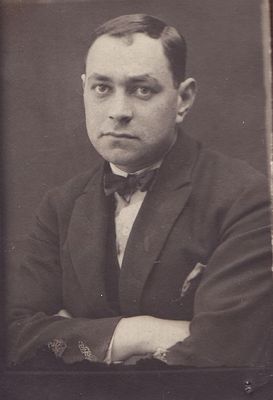 Zusman Pakkin
