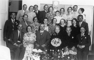 Klas-Glass family. July 1936.
