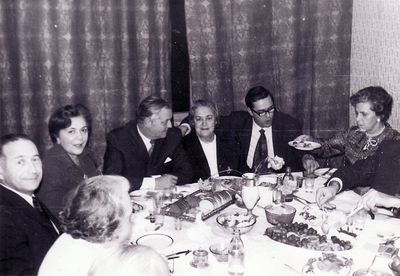 Farewell to Rybak's. 1972, Tallinn
Left to right: Hirsch Geruchmanov, Dora Geruchmanov (Rybak), Samuil Rybak, Ruth Rybak (Goldmann), Mark Rybak, Paula Pakkin (Josselov). With a back - Sonja Serman (Lopavok)
