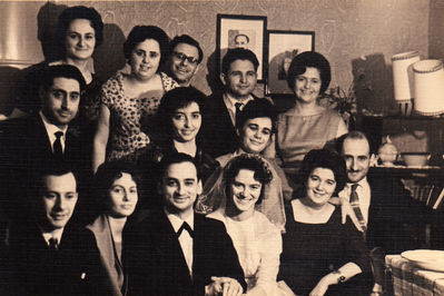 Nasalevitsch wedding. 1963.
Left to right.
Top: Abira Olivson (Bachmat), Alla Gibes, Jascha Brenner, Josif Dorfman, Ita Bassel (Poljatskin)
Middle row: Solomon Olivson, Beja Katselkovitsch ( ), Sima Pesin
Bottom: Rene Katselkovitsch, Sima Mihailovski, Osja Nasalevitsch, Leja Nasalevitsch (Serman), Lia Ulanovski (Rogovski), Tolja Bassel
