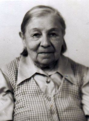 Danzig Basja (1911-2005)
