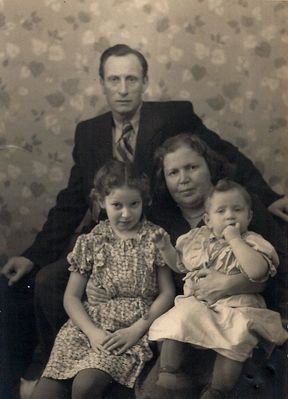 Levin family in 1955.
Meier Levin and Mascha Levin (Grinstan) with Mia (Mary) and Ira.
