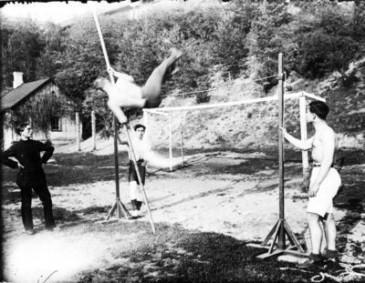 1918 - Tartu
Jumping - gymnastics teacher Engelbrecht 
