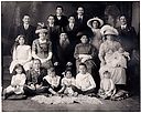 Sagor_Family-1915s.jpg